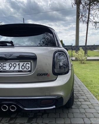 MINI Cooper S cena 88000 przebieg: 107000, rok produkcji 2019 z Kościerzyna małe 631